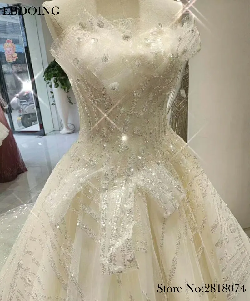 Veatidos De Novia Luxury A-line Wedding Dress Sleeveless Strapless Lace Up Chapel Train Plus Size Bride Dress Wedding Grow
Veatidos De Novia Luxury A-line Wedding Dress Sleeveless Strapless Lace Up Chapel Train Plus Size Bride Dress Wedding Grow