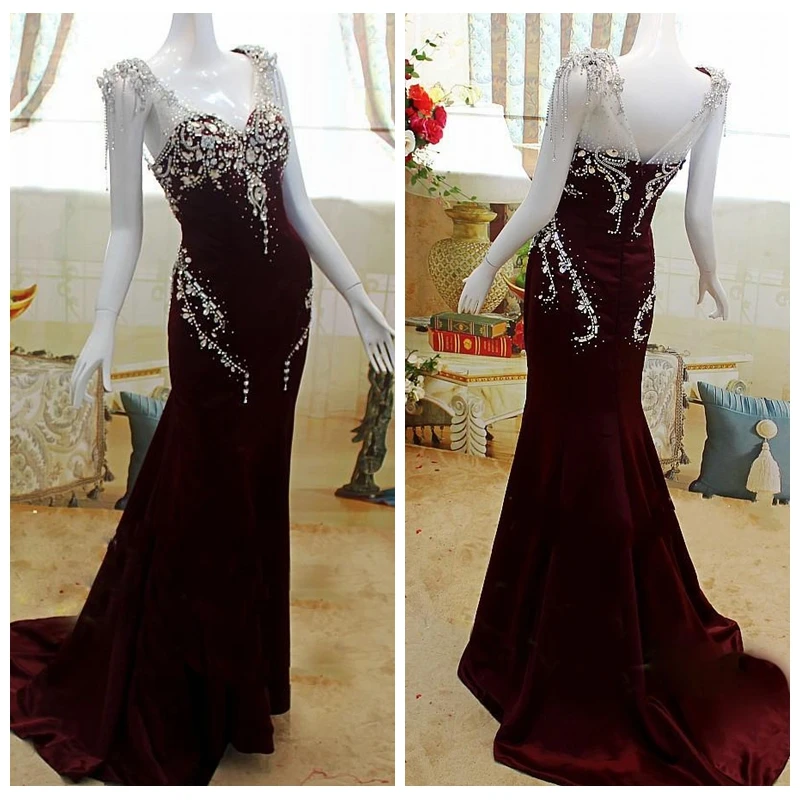 2021 Sheer V-Neck Bling Bling Mermaid Prom Dresses Crystal Beaded Formal Long Women Evening Party Gowns Robe De Fiesta Custom
2021 Sheer V-Neck Bling Bling Mermaid Prom Dresses Crystal Beaded Formal Long Women Evening Party Gowns Robe De Fiesta Custom