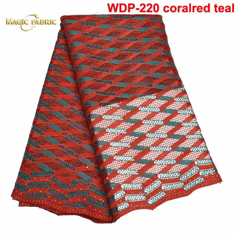 (5yards/pc) hottest selling African cord lace fabric black and white guipure lace fabric with full flowers embroidery WDP-220
(5yards/pc) hottest selling African cord lace fabric black and white guipure lace fabric with full flowers embroidery WDP-220