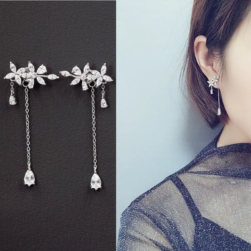 Fashion 925 Sterling Silver Crystal Rhinestone Stud Earrings For Women Beautiful Jewelry
Fashion 925 Sterling Silver Crystal Rhinestone Stud Earrings For Women Beautiful Jewelry