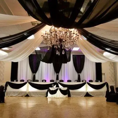 3M x 6M White Color Wedding backdrop Stage curtain with black swags Wedding Decoration
3M x 6M White Color Wedding backdrop Stage curtain with black swags Wedding Decoration