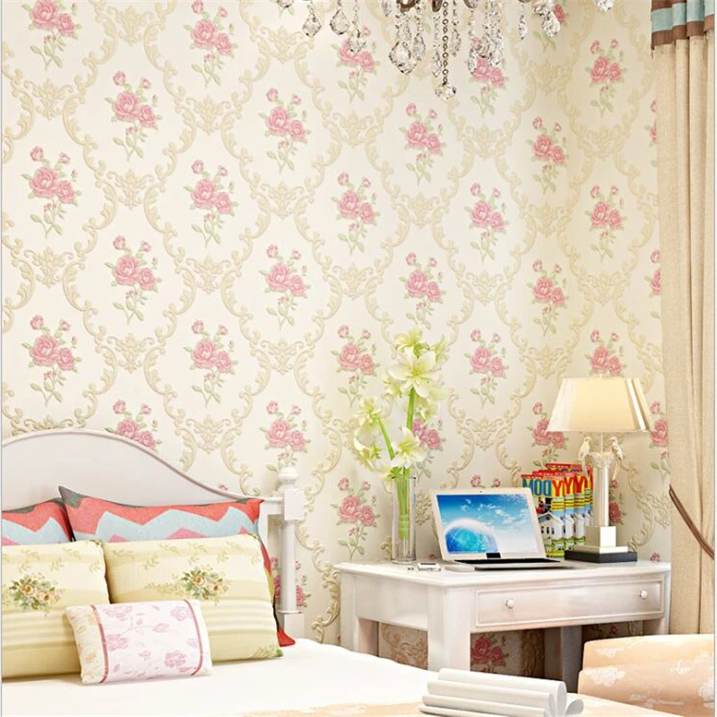 beibehang Continental pastoral pattern wallpaper embossed American three-dimensional embossed non-woven living room wallpaper
beibehang Continental pastoral pattern wallpaper embossed American three-dimensional embossed non-woven living room wallpaper