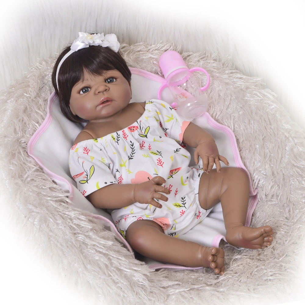 55cm Full Body Silicone Reborn Baby Doll Toy 22inch Black Skin Bebes reborn Girl Princess Toddler Babies Doll Child Bathe Toy
55cm Full Body Silicone Reborn Baby Doll Toy 22inch Black Skin Bebes reborn Girl Princess Toddler Babies Doll Child Bathe Toy