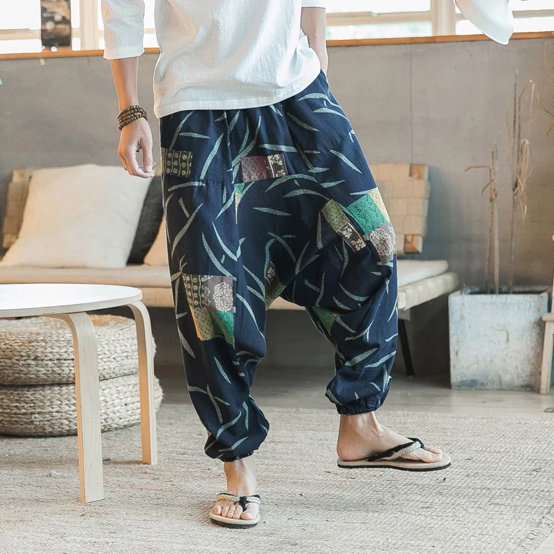 Men HipHop Baggy Cross Pants Harem Male Floral Print Beach Pants Elastic Waist Cotton Linen Trousers Man Crotc Bloomers Pants 
Men HipHop Baggy Cross Pants Harem Male Floral Print Beach Pants Elastic Waist Cotton Linen Trousers Man Crotc Bloomers Pants