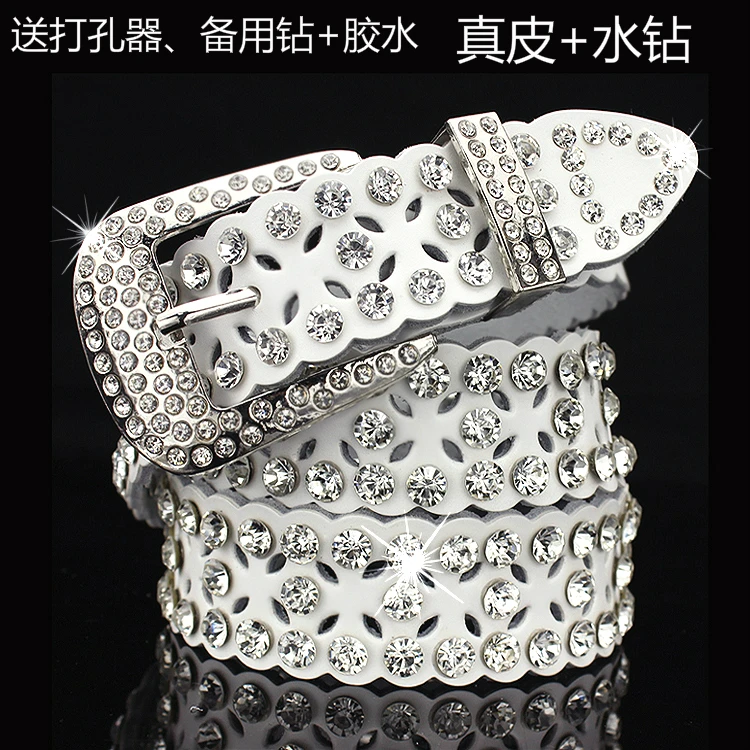 New Water Diamond Insertion Drill Leisure Ribbon Hollow Ribbon Pure Cowskin Lady Decoration Wide Belt Summer
New Water Diamond Insertion Drill Leisure Ribbon Hollow Ribbon Pure Cowskin Lady Decoration Wide Belt Summer