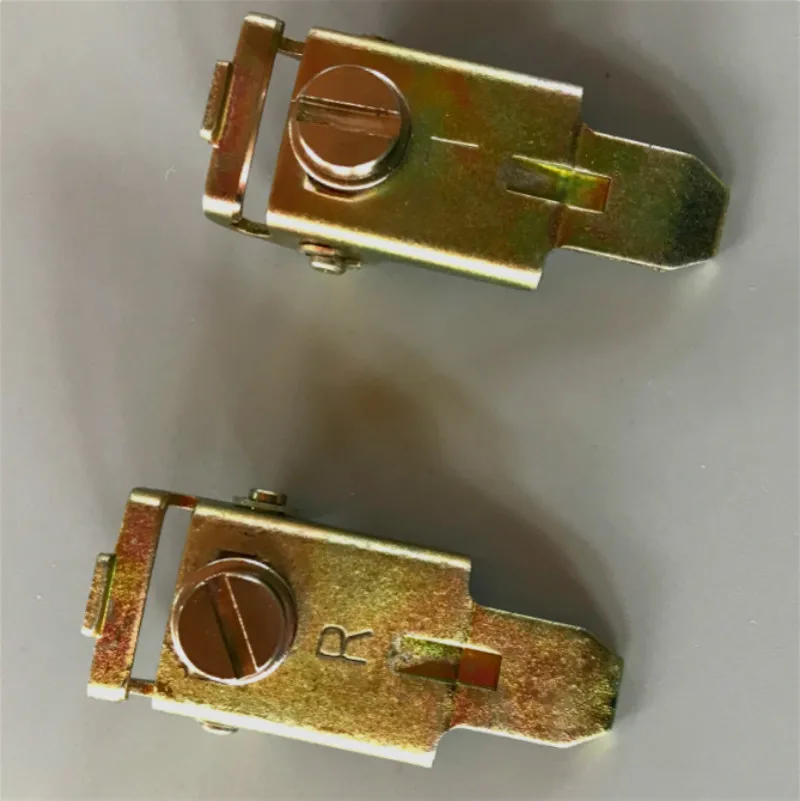 1pair BROTHER KNITTING MACHINE accessories Spare PARTS RIBBER K R SETTING PLATES LAND R KR850 B54&58 B55&58
1pair BROTHER KNITTING MACHINE accessories Spare PARTS RIBBER K R SETTING PLATES LAND R KR850 B54&58 B55&58