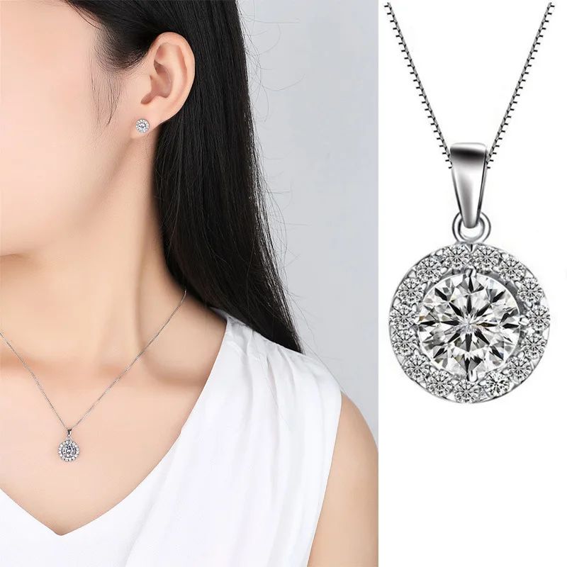 Luxury Zircon Round Shape Pendant Necklace for Women Full Circle Necklace Clavicle Chain Silver Jewelry Wholesale
Luxury Zircon Round Shape Pendant Necklace for Women Full Circle Necklace Clavicle Chain Silver Jewelry Wholesale