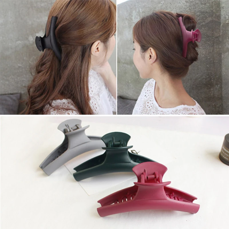 Women Large Size Hair Claws Hairpins Solid Color Female Hair Clip Crab Clamp accessories Ornaments Make UP Washing Tool Headwear
Women Large Size Hair Claws Hairpins Solid Color Female Hair Clip Crab Clamp accessories Ornaments Make UP Washing Tool Headwear