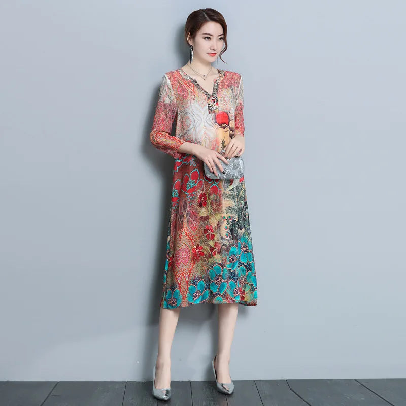 Size M-2XL Women Dress 2020 New Women A Word Silk Print Vintage Cropped Sleeve Dress High Quality Fashion Slim Elegant Vestidos
Size M-2XL Women Dress 2020 New Women A Word Silk Print Vintage Cropped Sleeve Dress High Quality Fashion Slim Elegant Vestidos