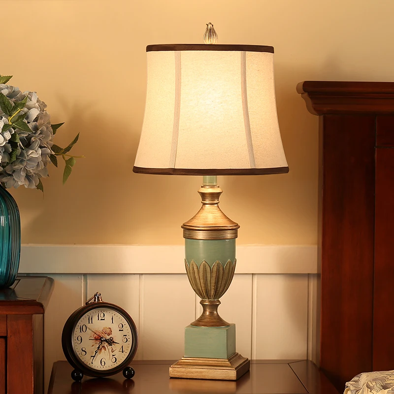 European Antique Bedroom Table Lamps Vintage Table Lamps for Bedroom Resin Light Desk Light Fabric Bedroom Table Lamps abajur
European Antique Bedroom Table Lamps Vintage Table Lamps for Bedroom Resin Light Desk Light Fabric Bedroom Table Lamps abajur