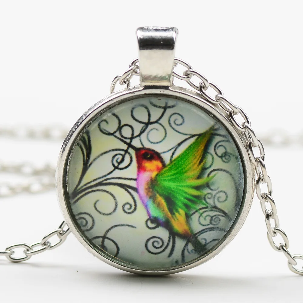 1pc Green Wings Humming Birds Necklaces & Pendants Glass Cabochon Choker Women Pendant Necklace Animal Lead Free XL164
1pc Green Wings Humming Birds Necklaces & Pendants Glass Cabochon Choker Women Pendant Necklace Animal Lead Free XL164