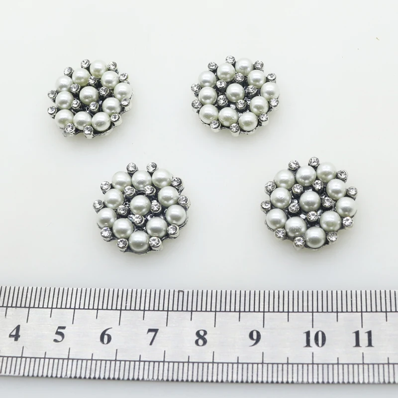 Hot 10pcs/lot20MM Alloy Pearl Rhinestone Button Clothing Sewing Decoration Accessories DIY Craft Decorations
Hot 10pcs/lot20MM Alloy Pearl Rhinestone Button Clothing Sewing Decoration Accessories DIY Craft Decorations