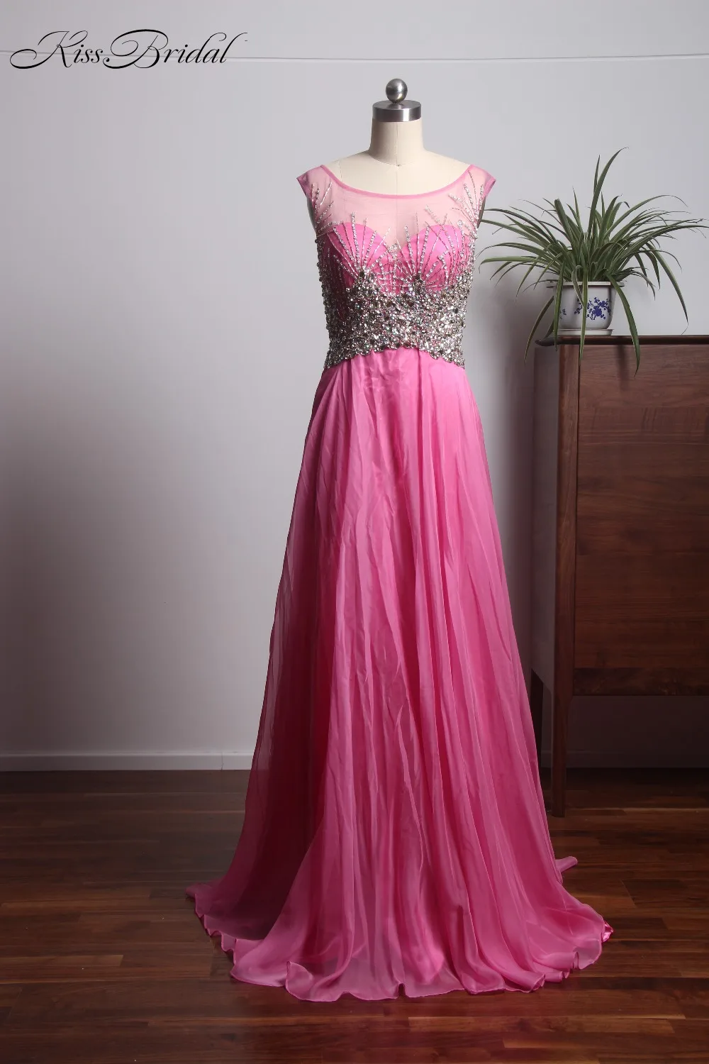 New Arrival Long Prom Dresses 2018 Scoop Sleeveless A-Line Floor Length Beading Chiffon Party Dresses Evening Gowns Vestidos
New Arrival Long Prom Dresses 2018 Scoop Sleeveless A-Line Floor Length Beading Chiffon Party Dresses Evening Gowns Vestidos