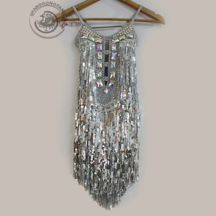 New style Latin dance costume spandex sequins tassel latin dance competition dresses for women child latin dance dress S-4XL
New style Latin dance costume spandex sequins tassel latin dance competition dresses for women child latin dance dress S-4XL