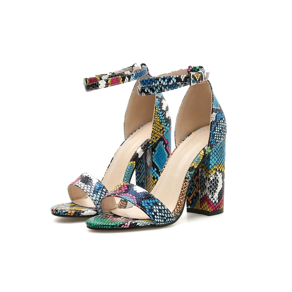 Sexy Snake Pattern Women's Sandals 2020 Summer New Arrival Color Matching Thick With High Heels Belt Buckle Women's Shoes
Sexy Snake Pattern Women's Sandals 2020 Summer New Arrival Color Matching Thick With High Heels Belt Buckle Women's Shoes