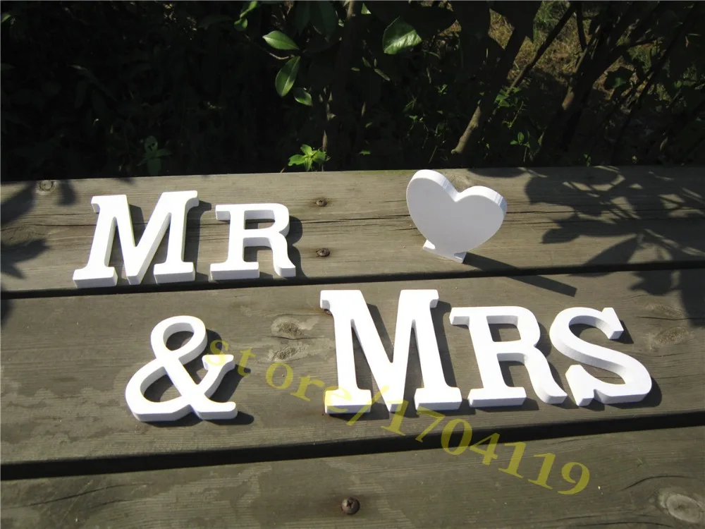 Free Standing artificial wood Wooden White Letters MR & MRS used for Wedding Decorative Gift and Wedding Photo Props
Free Standing artificial wood Wooden White Letters MR & MRS used for Wedding Decorative Gift and Wedding Photo Props