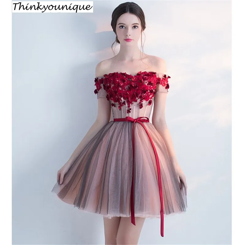 Boat neck short Red lace homecoming cocktail robe de soiree longue vestido de festa longo A line gown formal Dress TK609
Boat neck short Red lace homecoming cocktail robe de soiree longue vestido de festa longo A line gown formal Dress TK609