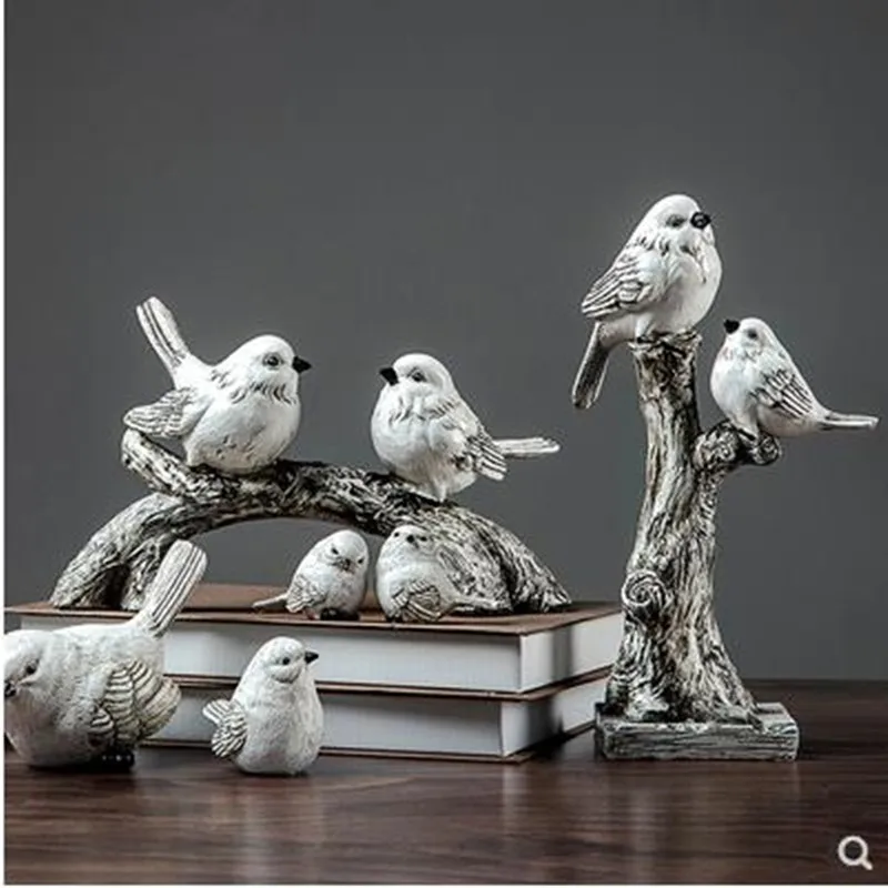 Creative garden simulation bird crafts, home decoration, office desktop accessories
Creative garden simulation bird crafts, home decoration, office desktop accessories