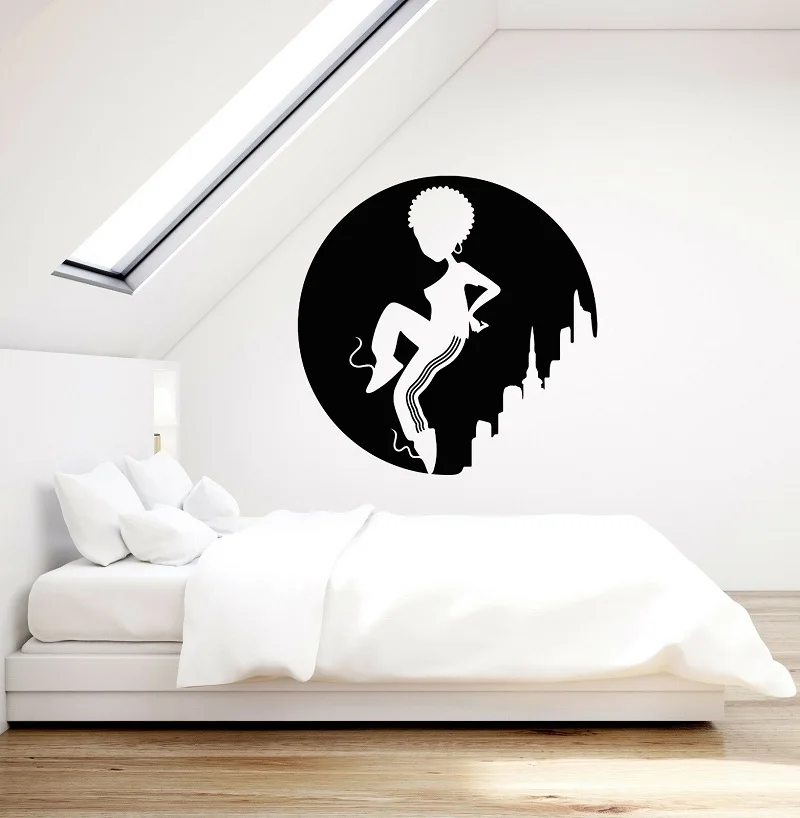 Vinyl wall applique teenager African girl dancer hip hop dance sticker, dancing wall sticker,home decor bedroom wall stickerTW24
Vinyl wall applique teenager African girl dancer hip hop dance sticker, dancing wall sticker,home decor bedroom wall stickerTW24