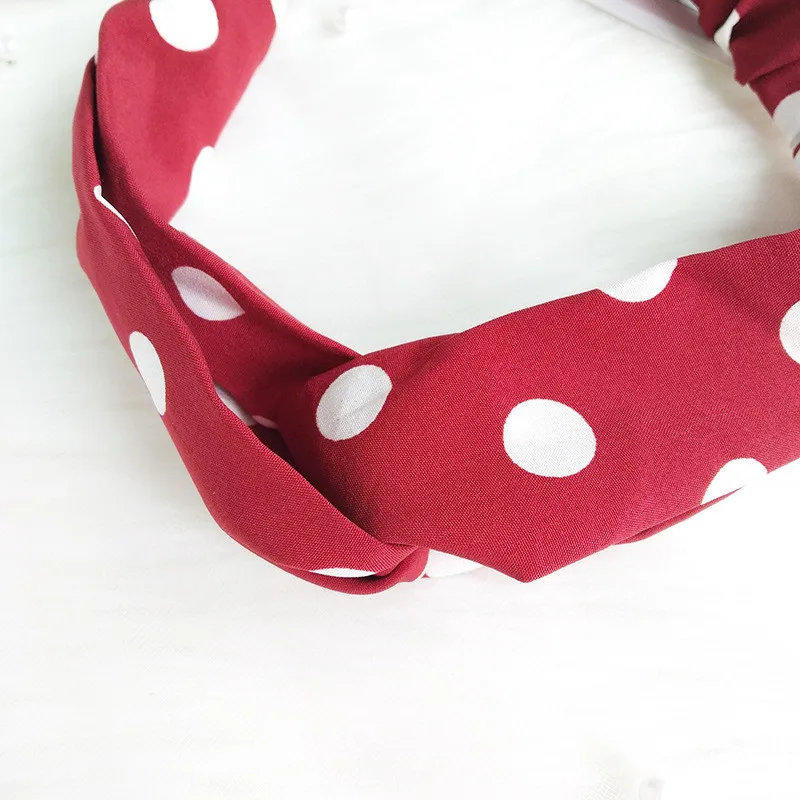Free Shipping fashion Women dot wide cross headbands girl's printed headwear lady's korea headwrap hair accessories
Free Shipping fashion Women dot wide cross headbands girl's printed headwear lady's korea headwrap hair accessories
