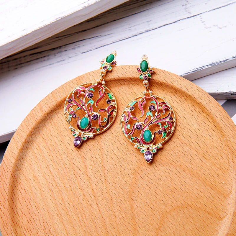 Banny Pink Elegant Hollow Geo Enamel Pendant Earrings For Women Chunky Prevent Allergy Statement Dangle Earrings Fashion Jewelry
Banny Pink Elegant Hollow Geo Enamel Pendant Earrings For Women Chunky Prevent Allergy Statement Dangle Earrings Fashion Jewelry