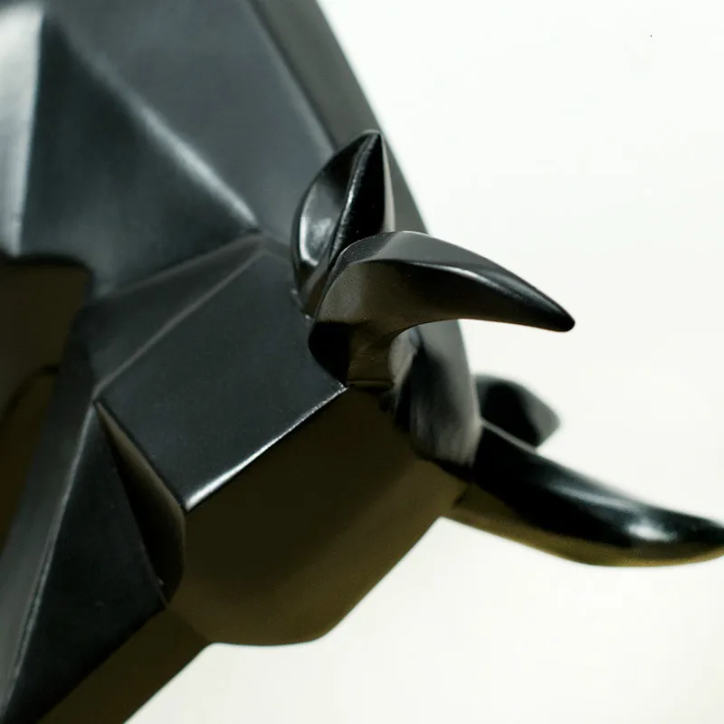 Nordic geometric abstract resin origami bull ornaments home wild animal decoration crafts opening window gift ZP506937
Nordic geometric abstract resin origami bull ornaments home wild animal decoration crafts opening window gift ZP506937