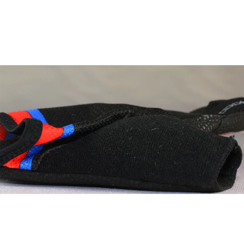 Outdoor sports goods camouflage gloves non-slip wear-resistant bicycle riding gloves half finger
Outdoor sports goods camouflage gloves non-slip wear-resistant bicycle riding gloves half finger