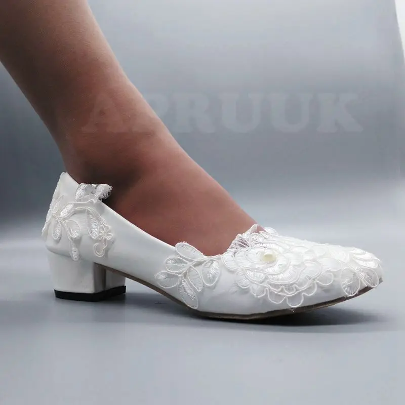 Handmade block low middle heel white lace wedding shoes bride slip on round toes comfortable bridal brides party shoes
Handmade block low middle heel white lace wedding shoes bride slip on round toes comfortable bridal brides party shoes
