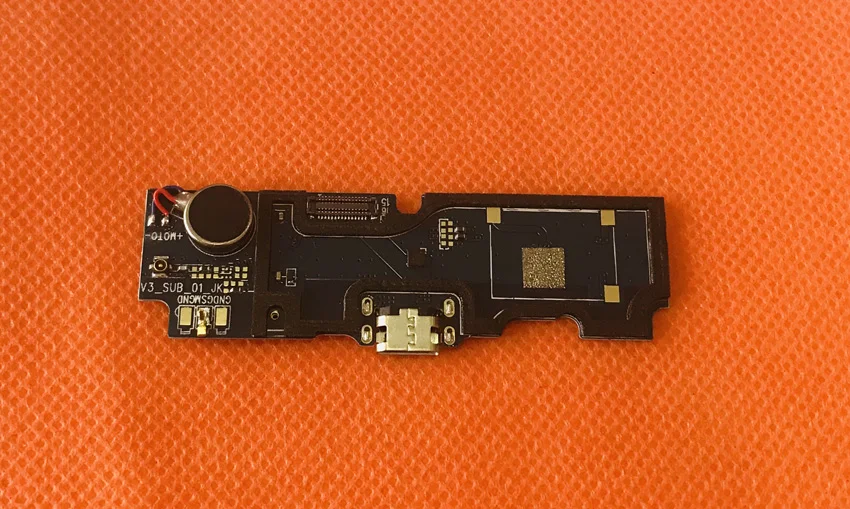 Б/у оригинальная зарядная плата с USB-разъемом для Blackview A10 MTK6580A Quad Core 5,0 "HD Бесплатная доставка
Б/у оригинальная зарядная плата с USB-разъемом для Blackview A10 MTK6580A Quad Core 5,0 "HD Бесплатная доставка