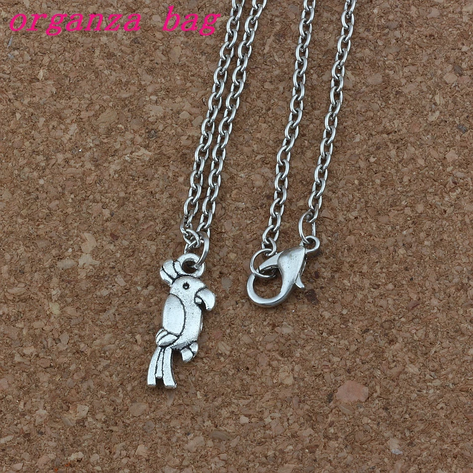 24pcs / lot Zinc alloy Parrot Bird Charms Pendant Necklaces 18 inches Chains Jewelry DIY A-251d
24pcs / lot Zinc alloy Parrot Bird Charms Pendant Necklaces 18 inches Chains Jewelry DIY A-251d