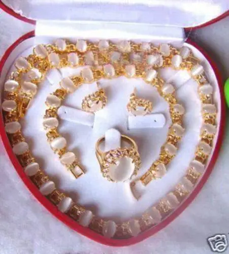 FREE shipping>>>>> charming white opal stone necklace bracelet earring ring Jewelry set
FREE shipping>>>>> charming white opal stone necklace bracelet earring ring Jewelry set