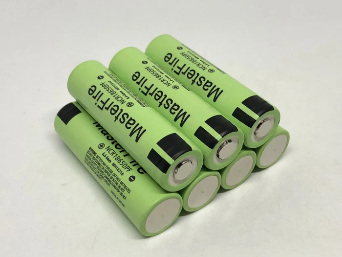 20pcs/lot New Original 18650 NCR18650PF 2900mAh 3.7V Rechargeable Battery Lithium Batteries Cell For Panasonic For E-cigarettes
20pcs/lot New Original 18650 NCR18650PF 2900mAh 3.7V Rechargeable Battery Lithium Batteries Cell For Panasonic For E-cigarettes