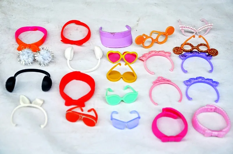 Accessories LOL Doll glasses shoes headgear on sale original lol Many styles Used for dolls 1pcs
Accessories LOL Doll glasses shoes headgear on sale original lol Many styles Used for dolls 1pcs