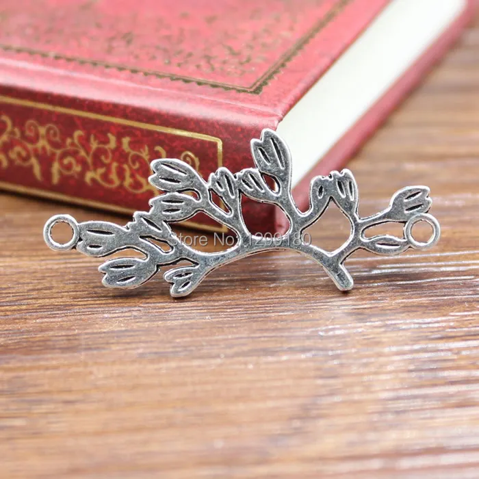 50pcs/lot Zinc Alloy antique silver Leaf Connector Beads For Bracelet DIY Jewelry Making Accessories 38x16mm (K01630)
50pcs/lot Zinc Alloy antique silver Leaf Connector Beads For Bracelet DIY Jewelry Making Accessories 38x16mm (K01630)