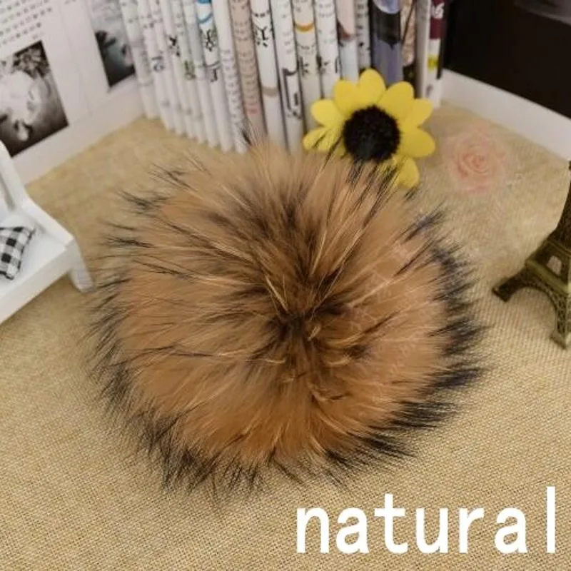 14/16/18cm DIY Natural Real Raccoon Fur Pompoms Fluffy Genuine Fur Pompom for Winter Women Hat Beanies Knitted Cap Skullies
14/16/18cm DIY Natural Real Raccoon Fur Pompoms Fluffy Genuine Fur Pompom for Winter Women Hat Beanies Knitted Cap Skullies