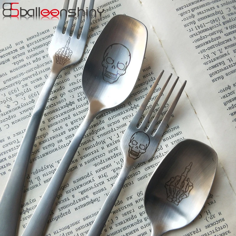 Skeleton Skull Printed Spoon Forks Stainless Steel Western Dinner Kitchen Tableware Cooking Accessories Dinnerware Party Utensil
Skeleton Skull Printed Spoon Forks Stainless Steel Western Dinner Kitchen Tableware Cooking Accessories Dinnerware Party Utensil