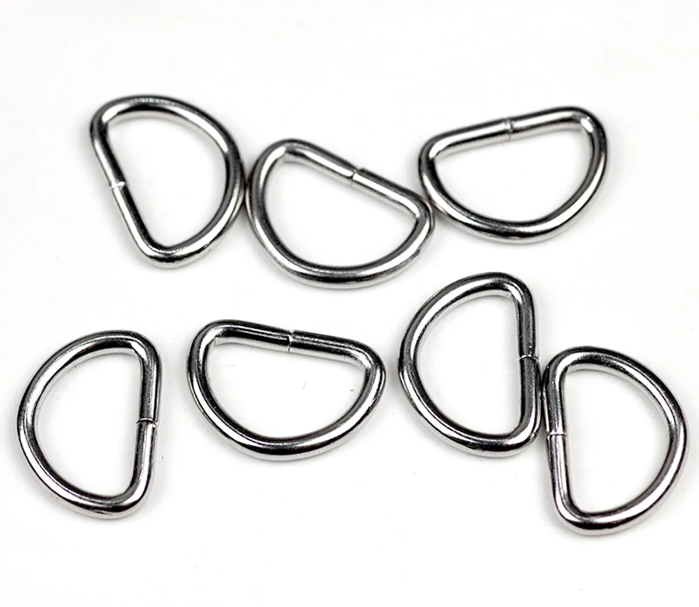 (20 pieces/lot) 20mm Metal D-shaped buckle. metal D buckle. D ring. Semicircle button. Bags mountaineering backpack accessories.
(20 pieces/lot) 20mm Metal D-shaped buckle. metal D buckle. D ring. Semicircle button. Bags mountaineering backpack accessories.