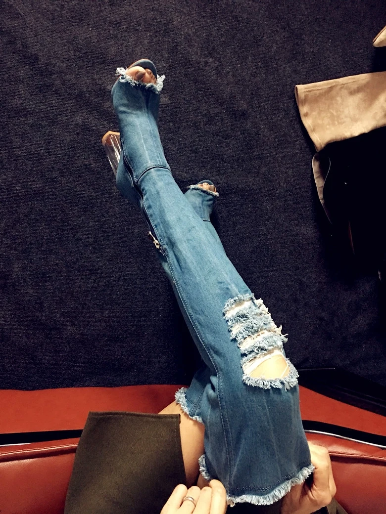 Denim Sandals Women Sandals transparent heel Cowboy Sexy Over-the-Knee Gladiator Sandals Female hollow Boot Ladies Shoes
Denim Sandals Women Sandals transparent heel Cowboy Sexy Over-the-Knee Gladiator Sandals Female hollow Boot Ladies Shoes