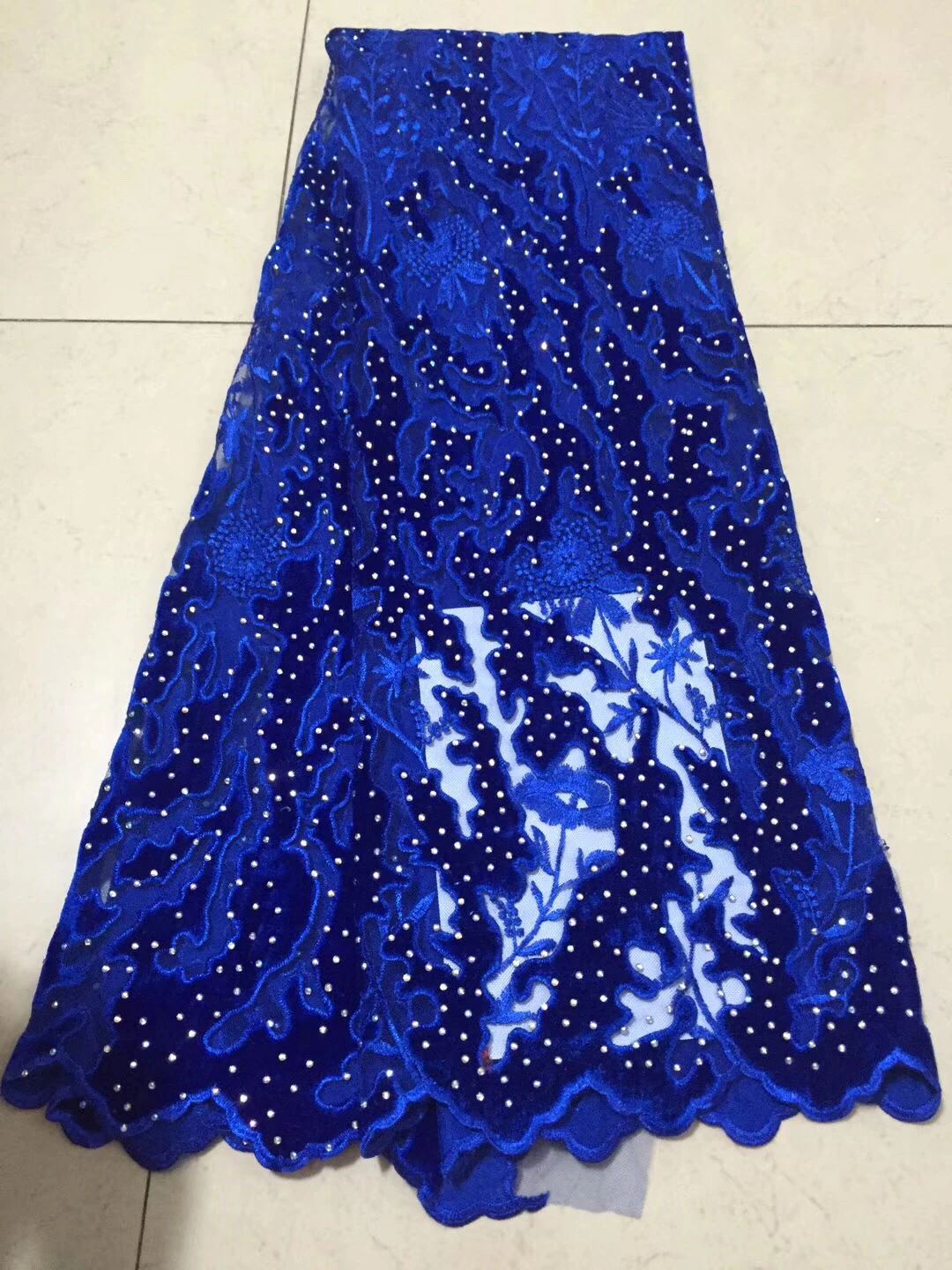 New Vervet African Lace Fabric High Quality African Tulle Lace Fabric With stones Velvet French Net Lace For Women Dress LCD962B
New Vervet African Lace Fabric High Quality African Tulle Lace Fabric With stones Velvet French Net Lace For Women Dress LCD962B