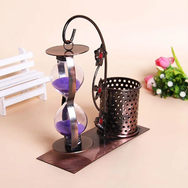 Creative Iron Pen hourglass fashion home furnishing accessories office Metal Crafts vintage nautical home decor decoration
Creative Iron Pen hourglass fashion home furnishing accessories office Metal Crafts vintage nautical home decor decoration