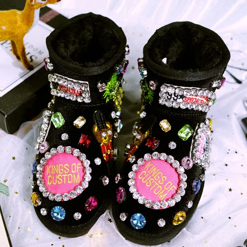 Winter new hand-made custom rhinestone cloth stickers plus velvet snow boots wild warm thick-soled casual women's boots.
Winter new hand-made custom rhinestone cloth stickers plus velvet snow boots wild warm thick-soled casual women's boots.