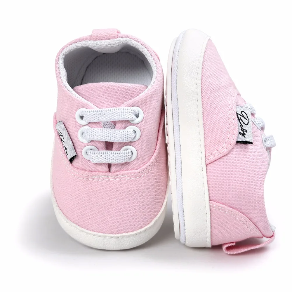 Delebao Brand Wearing Baby Shoes Multi-color Rubber Non-slip Soles Baby Boy & Baby Girl Shoes Candy Colored First Walkers
Delebao Brand Wearing Baby Shoes Multi-color Rubber Non-slip Soles Baby Boy & Baby Girl Shoes Candy Colored First Walkers