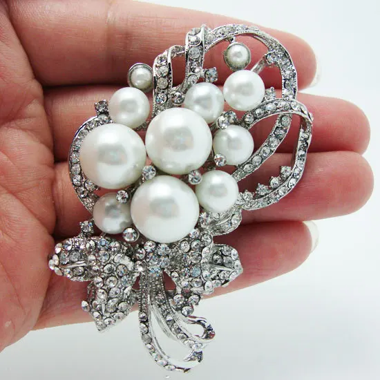 Fashion Romantic Artificial Pearls Crystal Clover Flower Brooch, The Most Beautiful Bride Wear Jewelry
Fashion Romantic Artificial Pearls Crystal Clover Flower Brooch, The Most Beautiful Bride Wear Jewelry