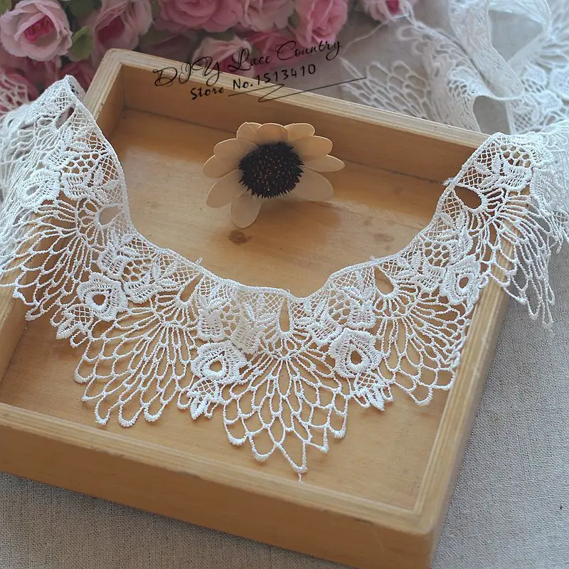 2Yards/Lot Unique Peacock Lace Fabric White Venise Lace Trim With Feather Fringe For Bridal Bridesmaid Dress Cuffs Garments
2Yards/Lot Unique Peacock Lace Fabric White Venise Lace Trim With Feather Fringe For Bridal Bridesmaid Dress Cuffs Garments