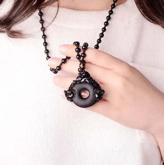 New natural obsidian the mythical wild animal peace clasp pendant Crystal fashion auspicious necklace
New natural obsidian the mythical wild animal peace clasp pendant Crystal fashion auspicious necklace