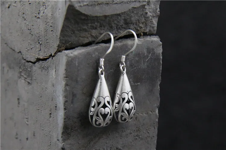 C&R Real 925 Sterling Silver drop earrings for women Hollow Carved water drop Earrings Female Thai Silver Fine Jewelry
C&R Real 925 Sterling Silver drop earrings for women Hollow Carved water drop Earrings Female Thai Silver Fine Jewelry