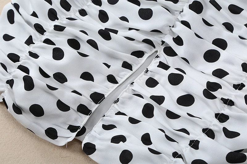 MIUXIMAO High Quality 2019 Summer two piece set vintage Newest Black Dot Print Eleghant Casual 2 piece set Women vestidos
MIUXIMAO High Quality 2019 Summer two piece set vintage Newest Black Dot Print Eleghant Casual 2 piece set Women vestidos