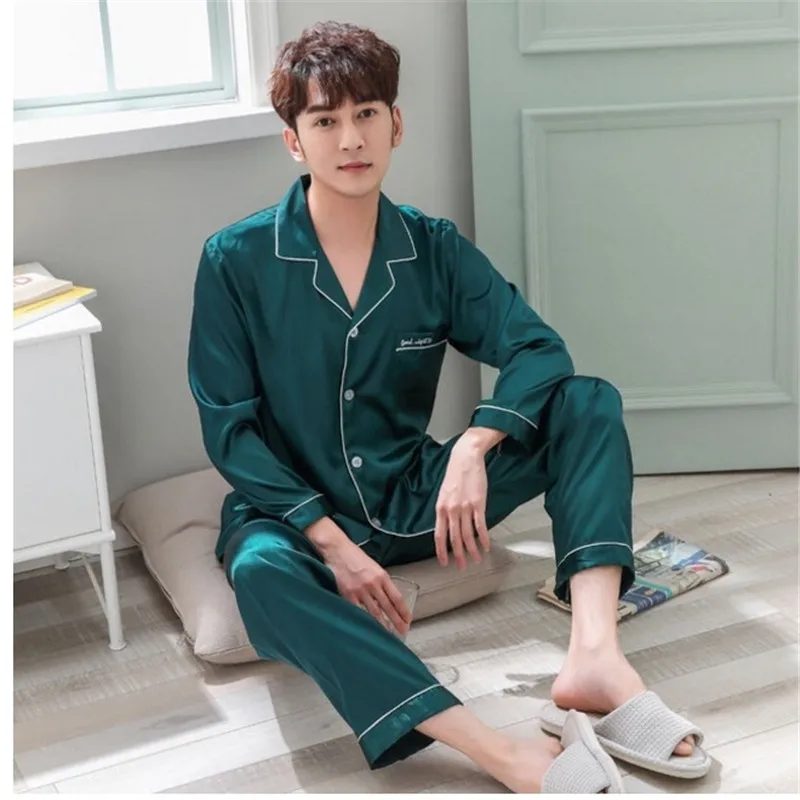 Autumn Male Pyjamas Sleep Lounge Plus Size Silk Pajamas Long For Men Sleepwear Male Pajama Set Soft Casual Nightgown
Autumn Male Pyjamas Sleep Lounge Plus Size Silk Pajamas Long For Men Sleepwear Male Pajama Set Soft Casual Nightgown
