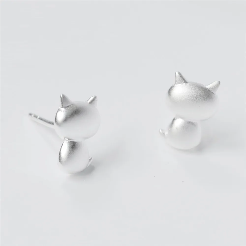 MloveAcc 925 Sterling Silver Frosted Style Cat Stud Earrings for Women High Quality Girl Gift Sterling Silver Jewelry
MloveAcc 925 Sterling Silver Frosted Style Cat Stud Earrings for Women High Quality Girl Gift Sterling Silver Jewelry