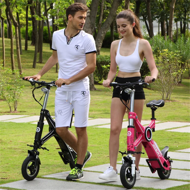 250W Electric Scooter Two Wheel 12 inch 36V Electric Scooters With Bluetooth Control Adult Electric Folding Bicycle
250W Electric Scooter Two Wheel 12 inch 36V Electric Scooters With Bluetooth Control Adult Electric Folding Bicycle